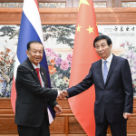 王沪宁会见泰国国会主席兼下议院议长万诺