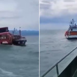 泰国海域客船破裂进水 97名游客海上漂浮惊魂未定